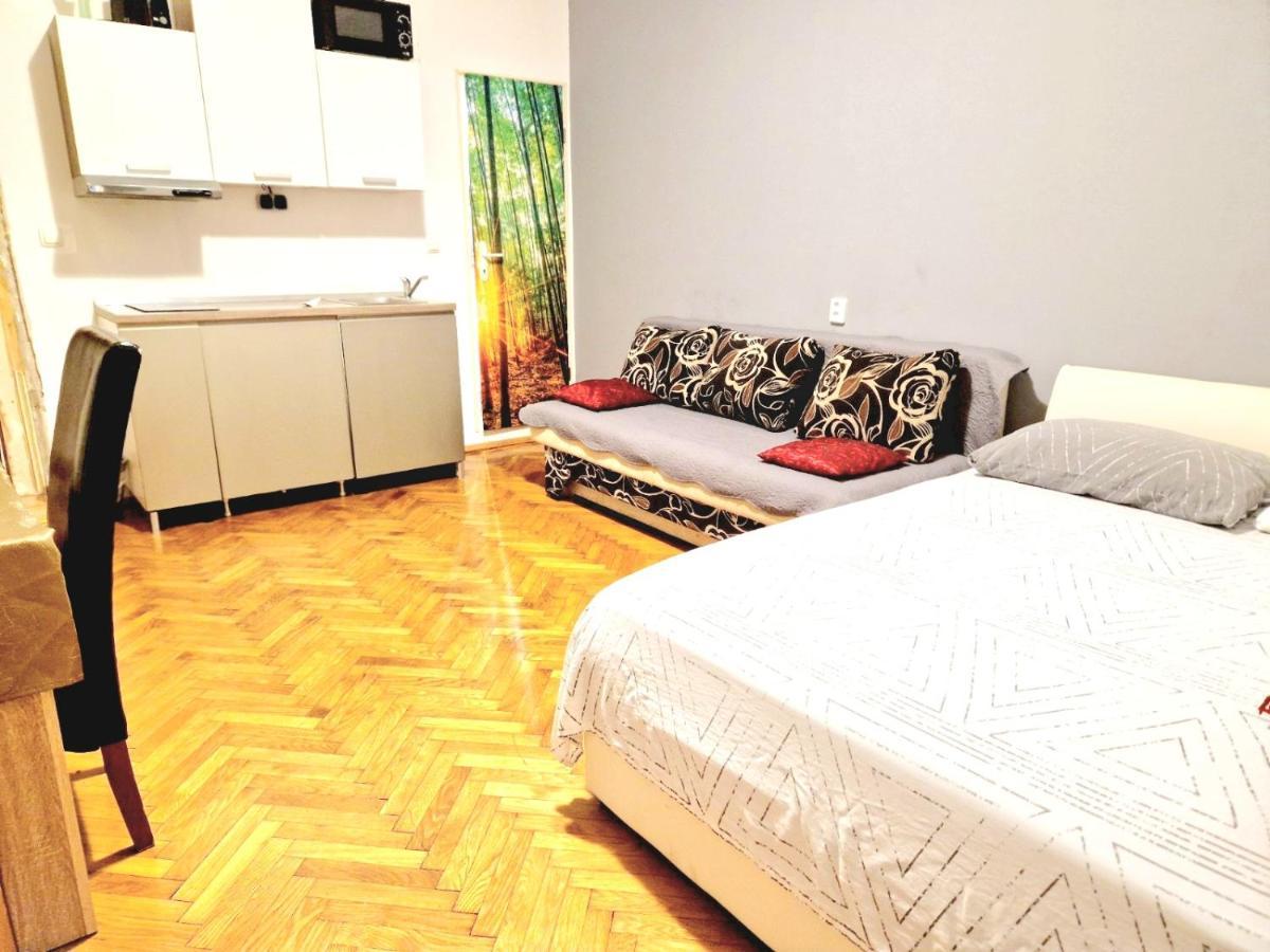Central Jardin Guest House Spalato Esterno foto